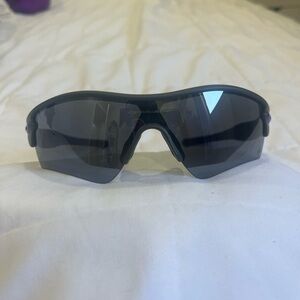 Oakley Infinite Hero Sunglasses